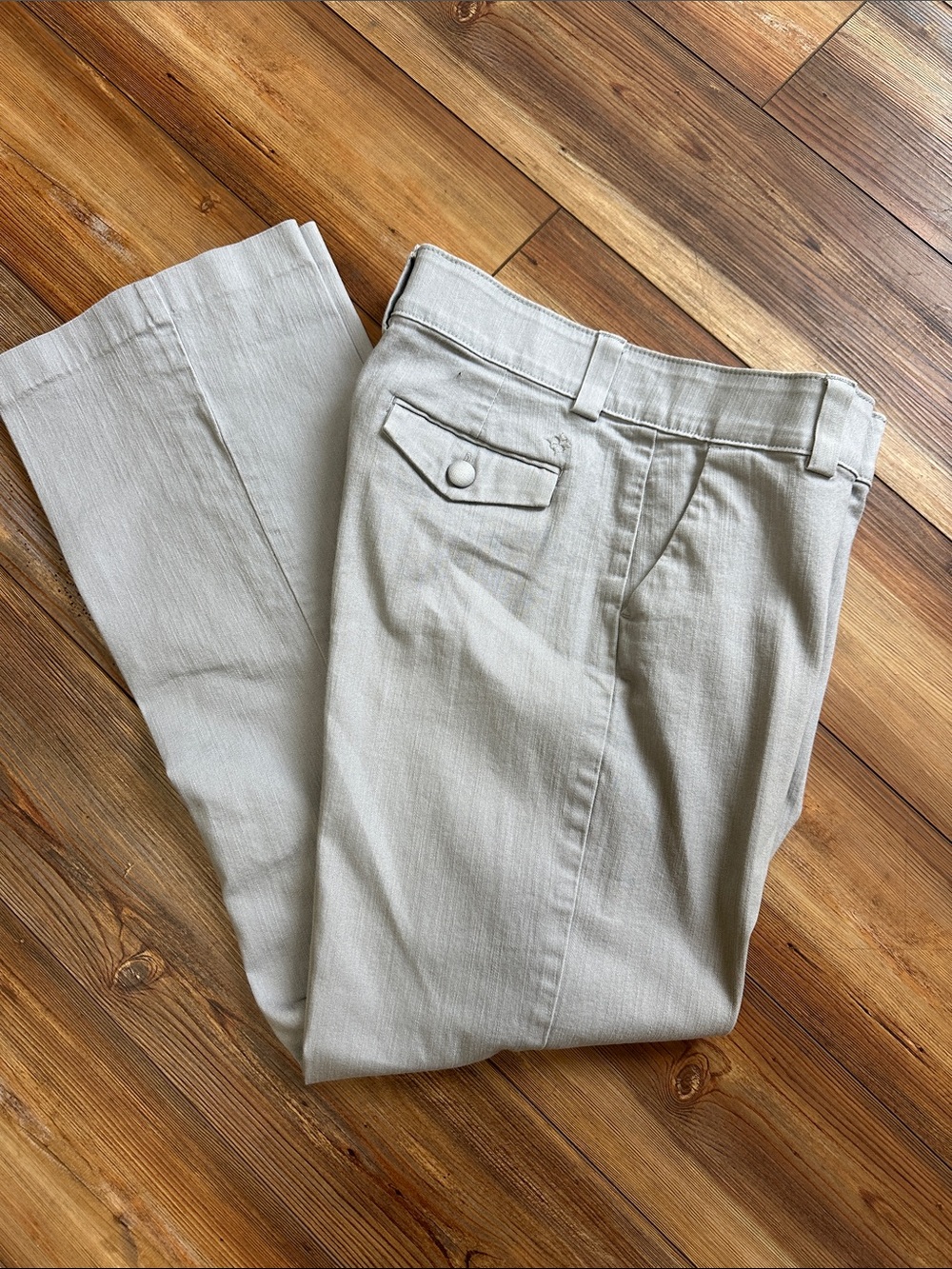 Lee Women's Light Gray Pants